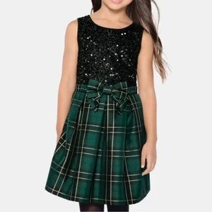 Children’s place holiday dress 7/8